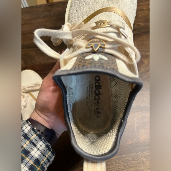 Adidas NMD R1 Sneakers in Wonder white/grey Women’s size 8 - Picture 9 of 9